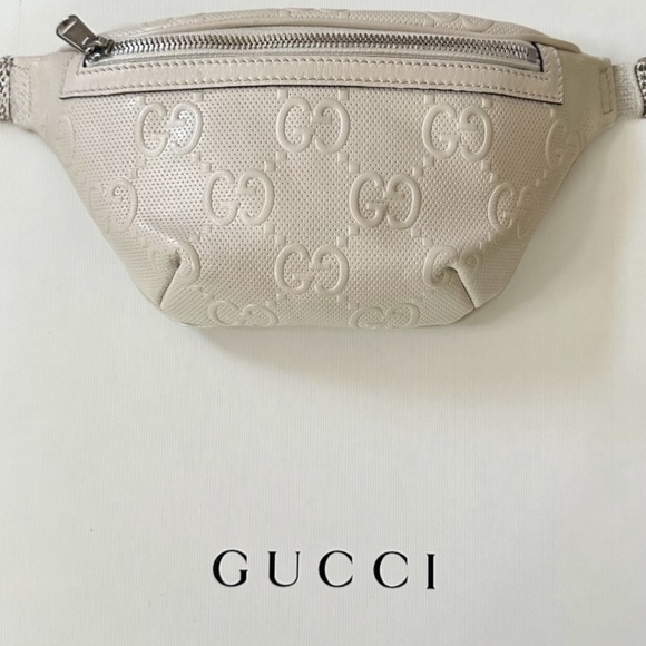 GUCCI Calfskin GG Tennis Embossed Belt Bag - Picture 3 of 16